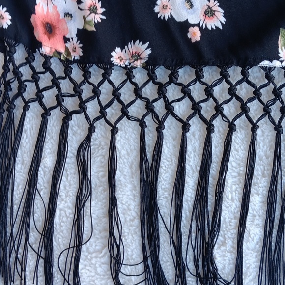 Torrid floral boho fringe kimono cardigan - Picture 10 of 11